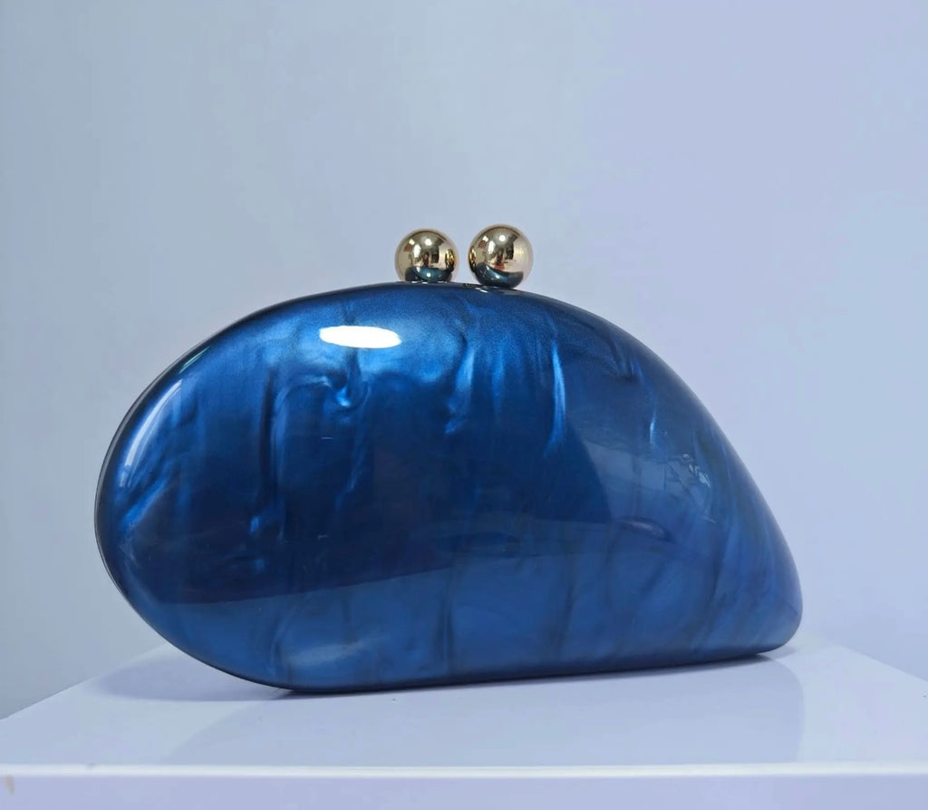 Shell Shape Clutch